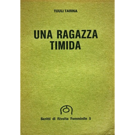 Una ragazza timida